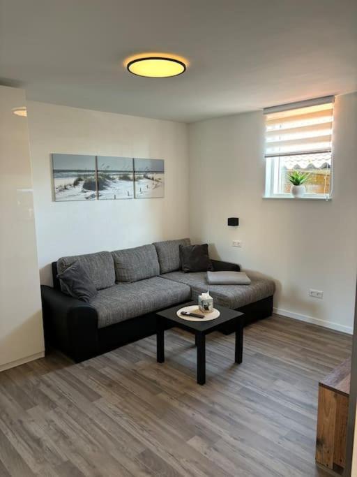 Ferienwohnung In Der Suedpfalz Zeiskam Ngoại thất bức ảnh